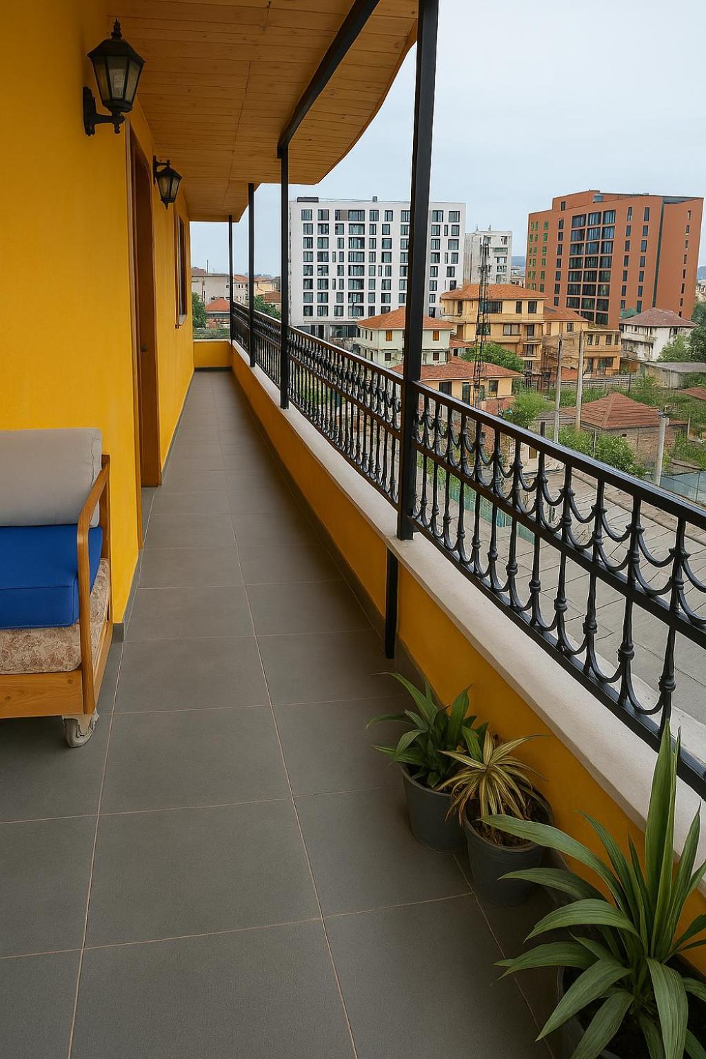 Cozy Big Apartment With Balcony Tiranë Luaran gambar